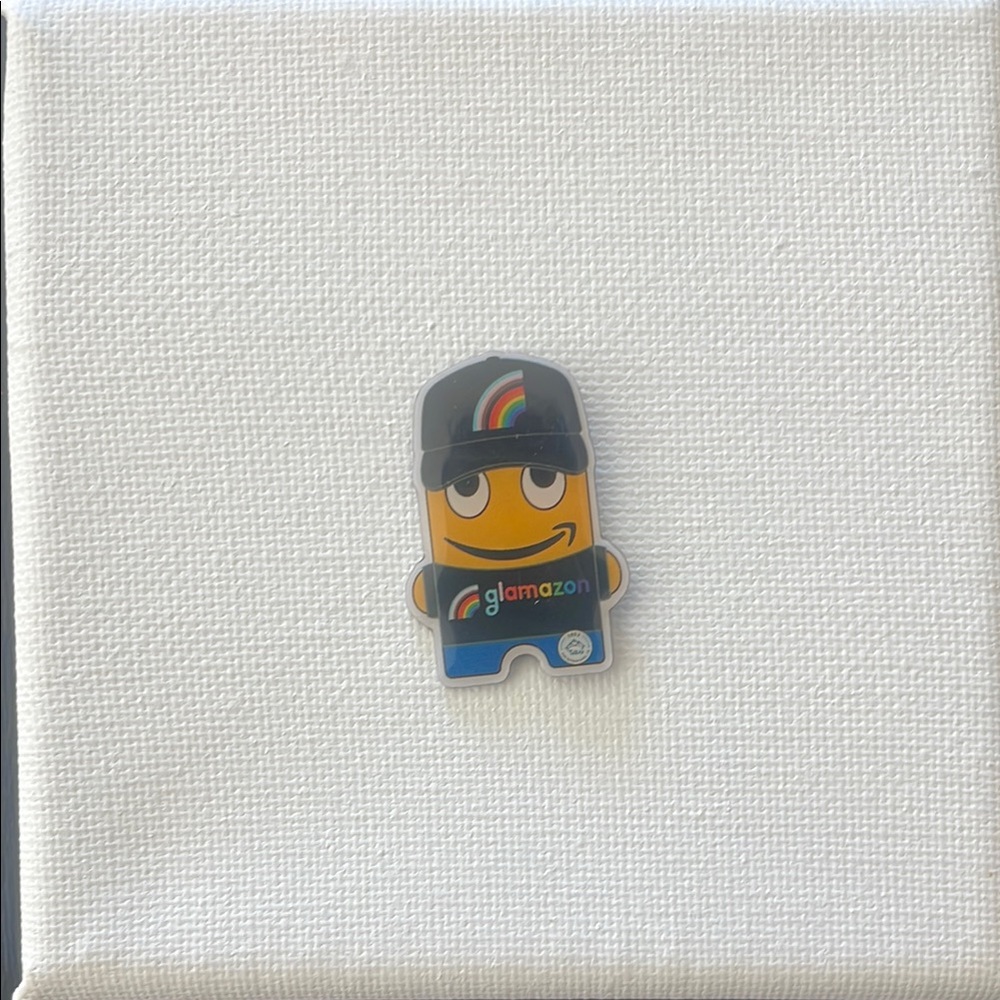 EXCLUSIVE SBD2 Amazon “Glamazon” Peccy pin